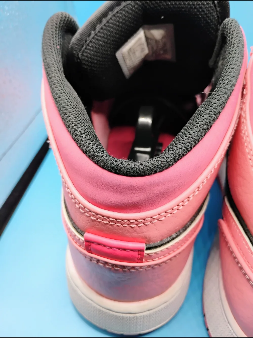 Jordan's High-Top Basketball Shoes - Black/Pink